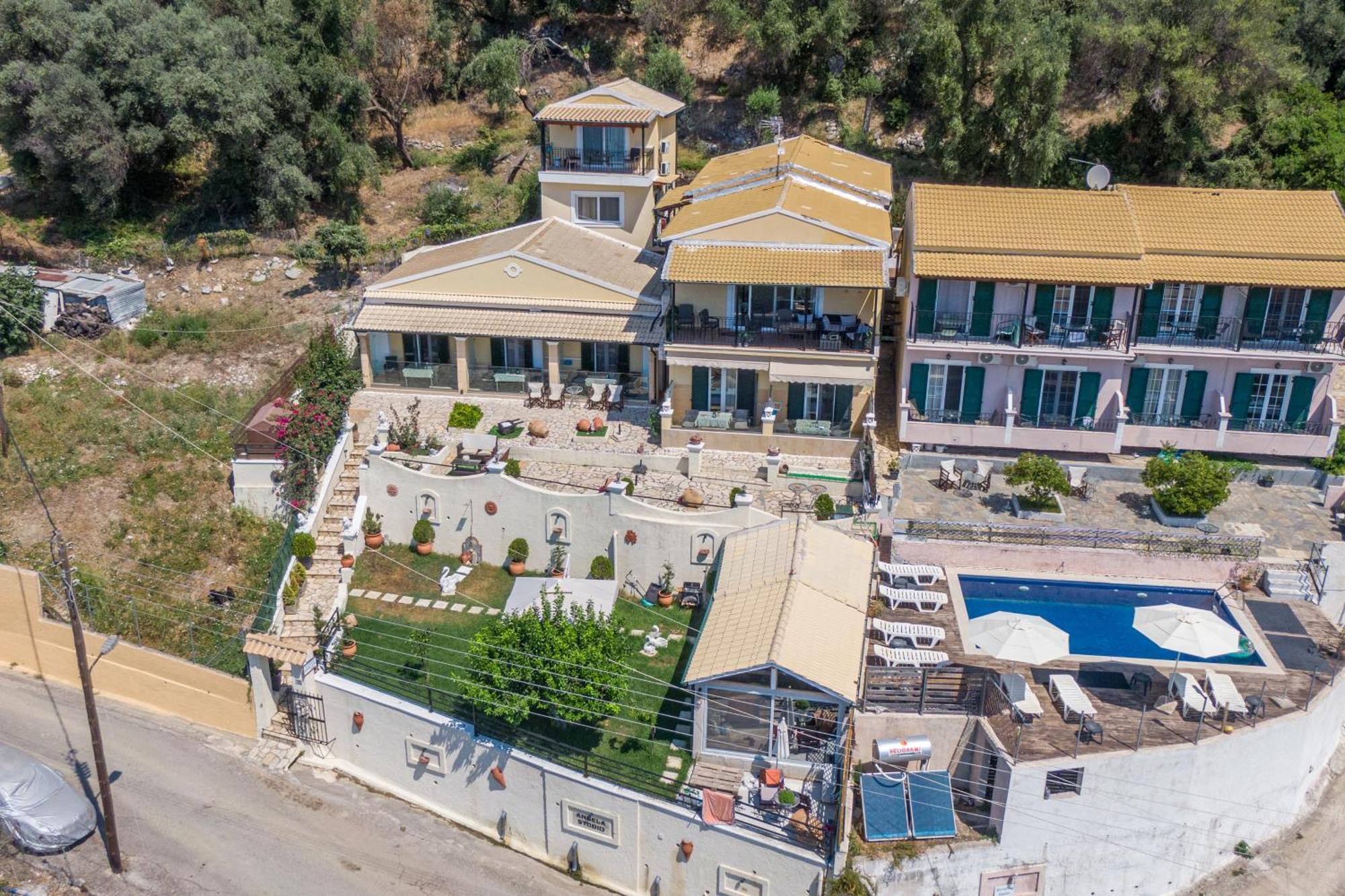 Angela Superior Studio Παλαιοκαστρίτσα Εξωτερικό φωτογραφία